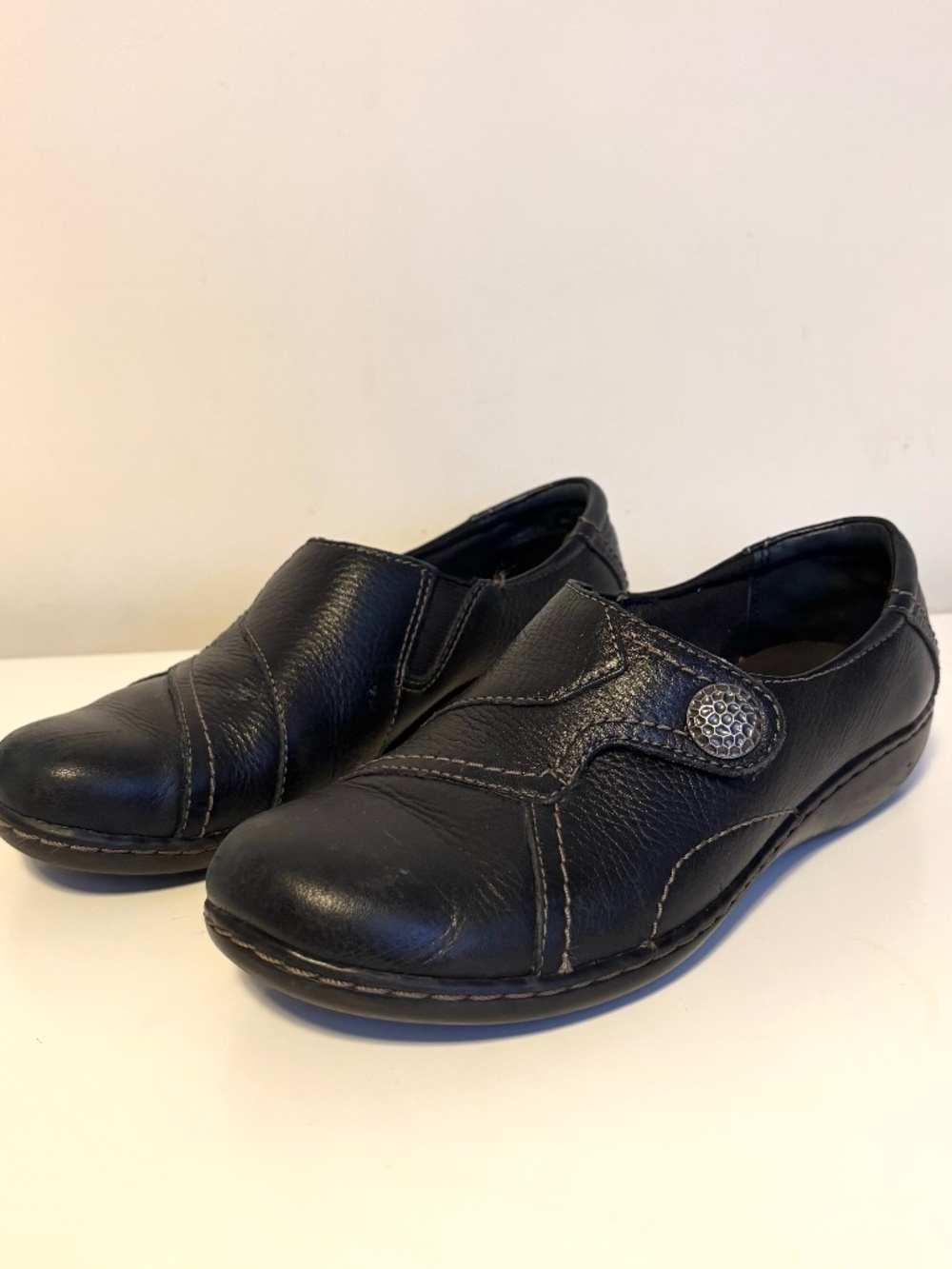Clarks Ashland Bend Leather Comfort Slip On Loafers Black Womens Shoe Size 7.5 M